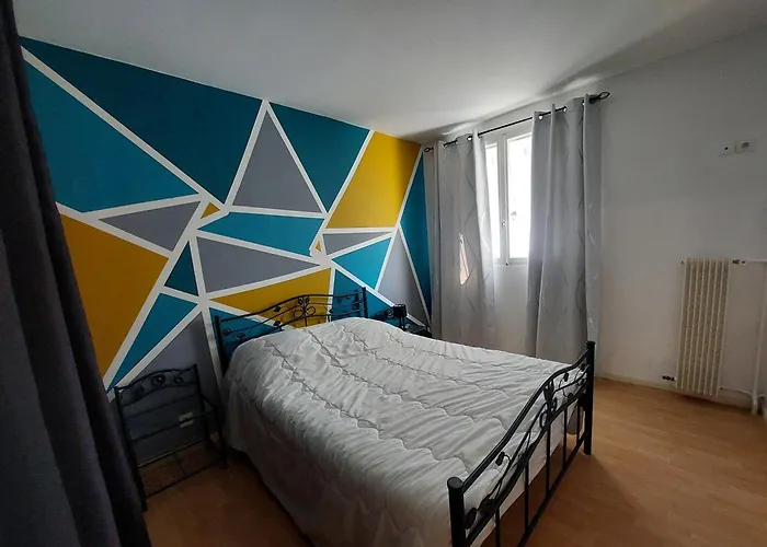 L'ecrin Urbain * 图尔